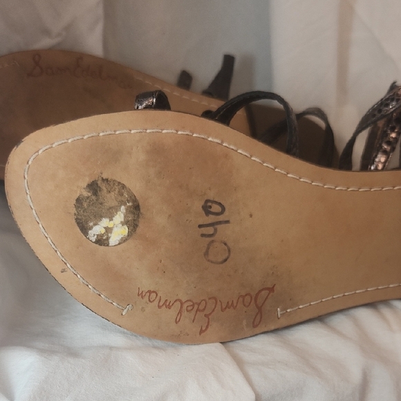 Sam Edelman Beaded Greek Metallic Zipper Back Sandals Size 7 US / 37.5 EURO - Picture 10 of 16